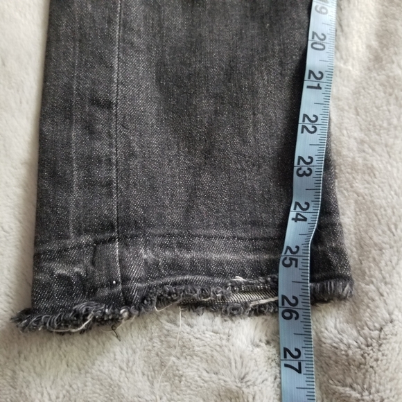 LEVI'S Wedgie Straight Fit Jean Size 24 - Picture 12 of 13